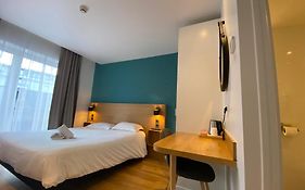 Oskar Hotel